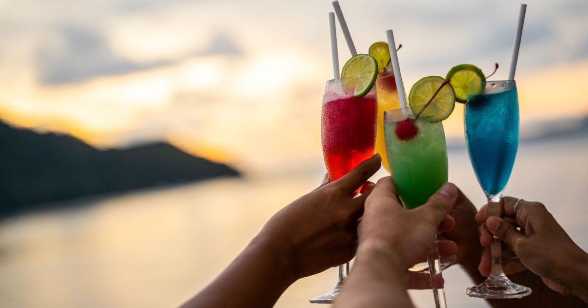 Seattle Sightseeing Cocktail Cruise by Canderé Cruising